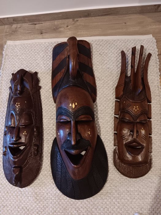 Duża afrykańska maska