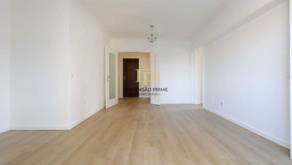 Apartamento T2 Remodelado | Rio Tinto | Junto ao Continente