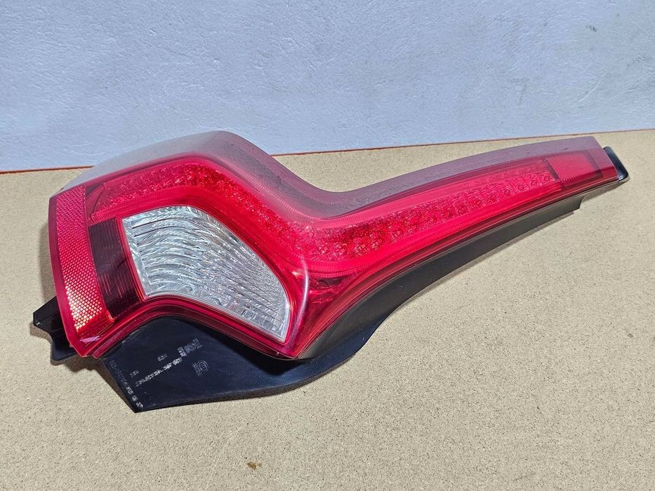 lampa lewy tył volvo v60 v60 cc 2013-2017 lampa tylna lewa
