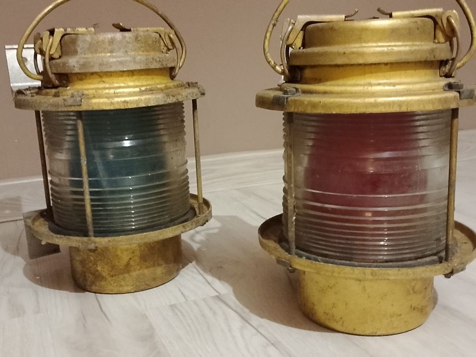 Lampa morska nawigacyjna