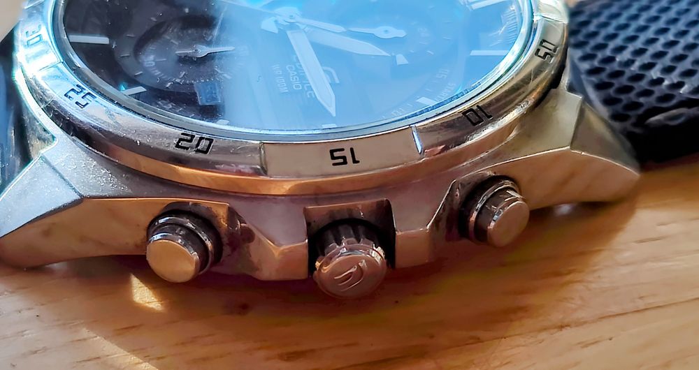 Casio Edifice EFR-556DB-1AVUEF