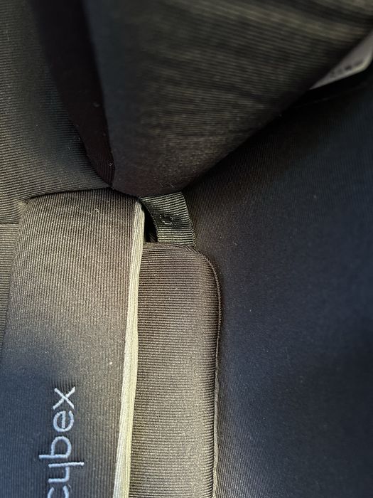 Fotelik samochodowy cybex Sirona sx2 czarny 0-18kg baza 360 isofix