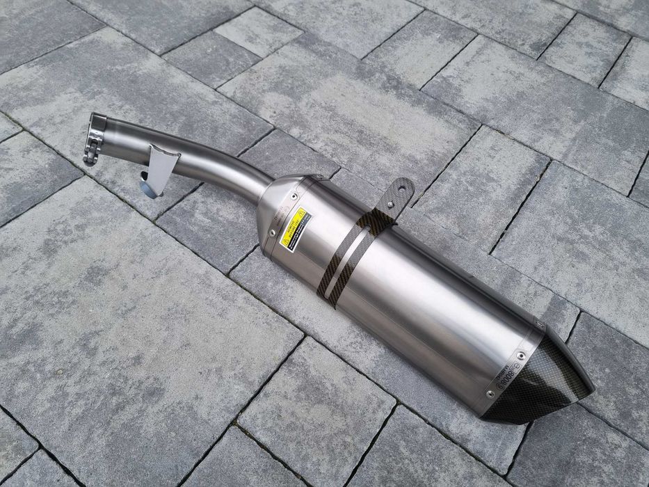 Honda VFR 800 F oraz VFR 800 X Crossrunner Tłumik Wydech Akrapovic