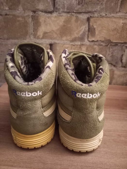 Сникерсы, кроссовки Reebok размер 39. весна -осень.