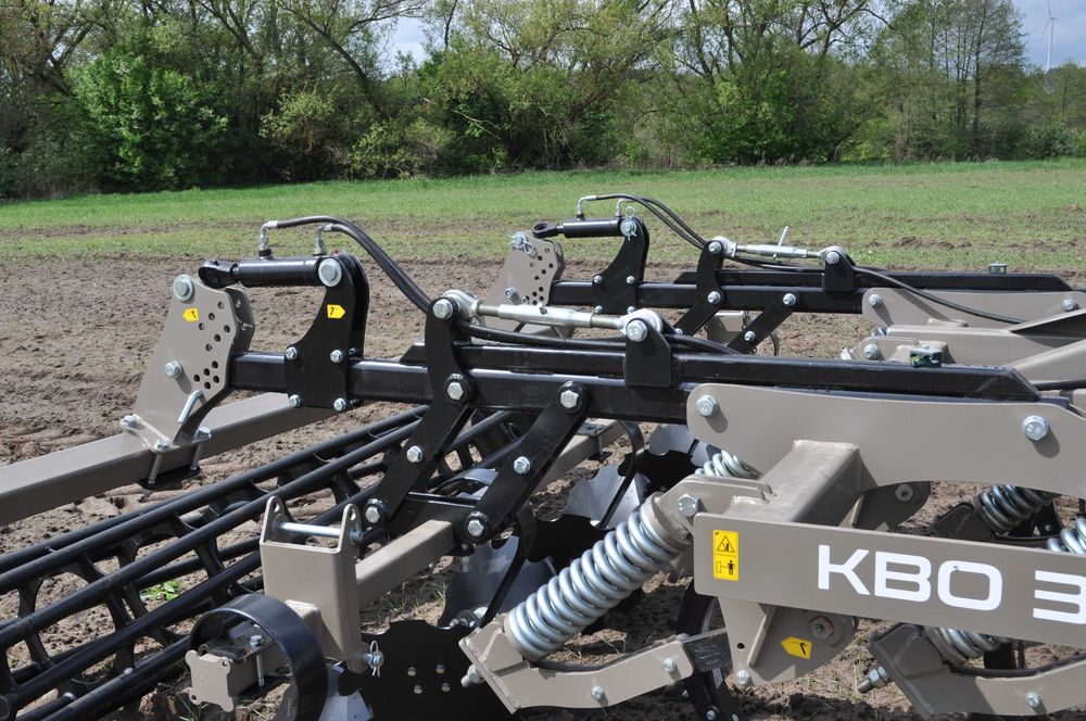 Kultywator bezorkowy ROLEX KBO 300 3m