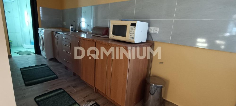 Продається будинок в Хусті