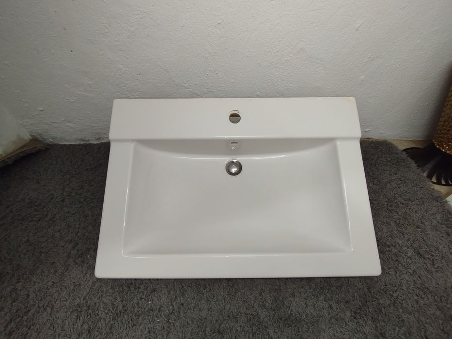 Lavatório/Pia de Casa de Banho 80x55 cm – Excelente Estado