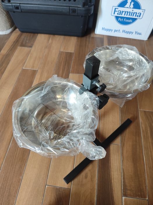 Miski dla psa AniOne 2 x 1,2 L + stojak