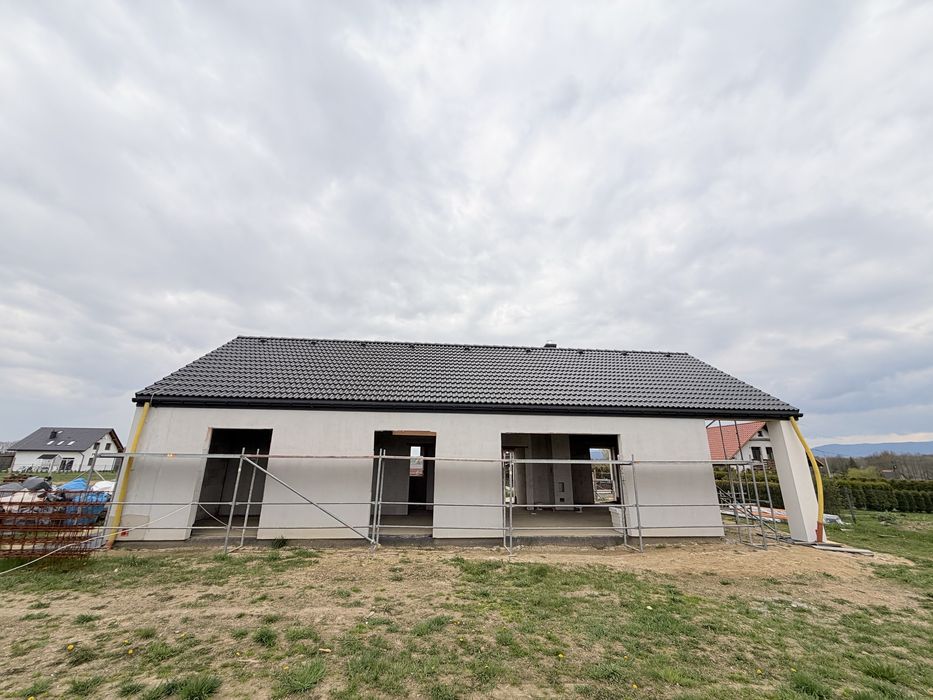 Nowoczesny Nowy Dom parterowy 100m Stodoła Nidek