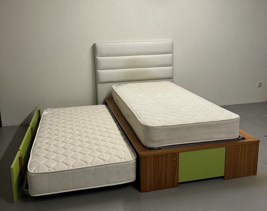 Cama dupla com cabeceira opcional