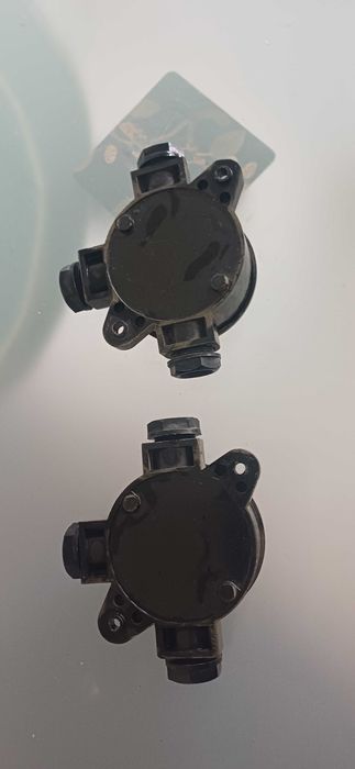 Puszki elektryczne PRL/Loft czarne /retro/dwie sztuki