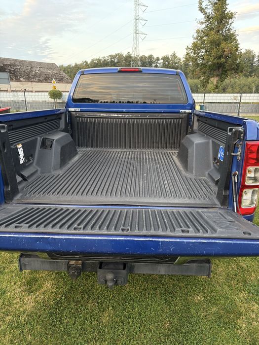 Piekny ford ranger xlt