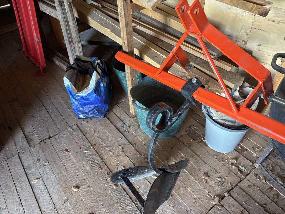 Trator Yanmar F180 - 4wd - com alfaias