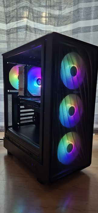Komputer Gamingowy Intel Xeon, GTX 1070 8GB, 16GB DDR4 , SSD M.2, ARGB