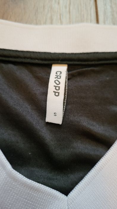 Bluzka bez rękawów Cropp