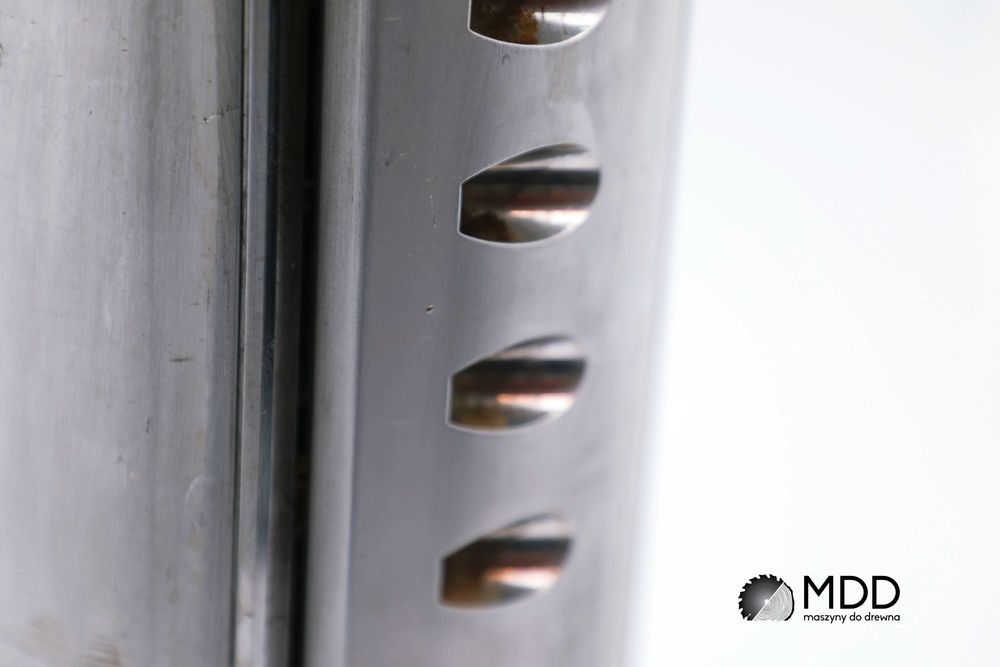 A233. Głowica aluminiowa 135x300x40 Z4