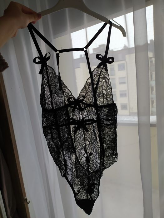 Body koronkowe sexi kokardki