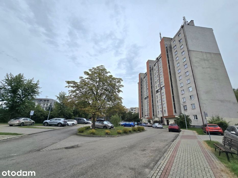 Przestronne, do własnej aranżacji!