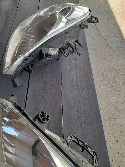Lampy peugeot partner