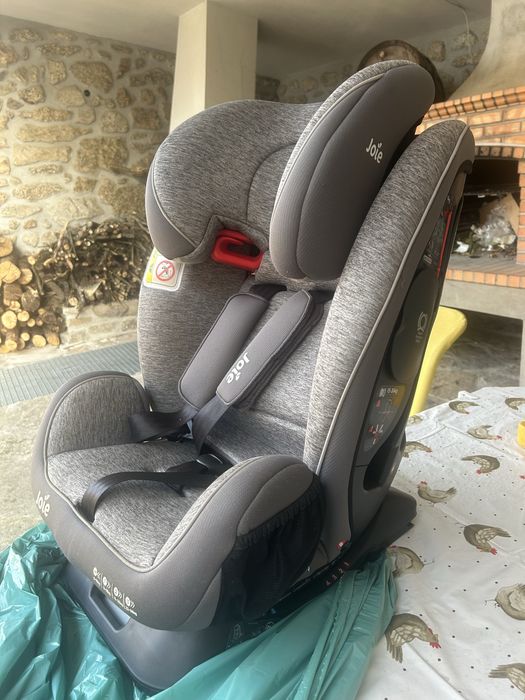 Cadeirinha auto  bebe