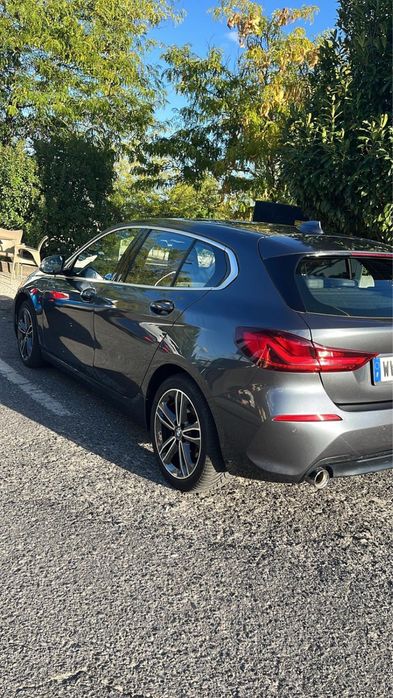 BMW 118i 2021 full extras em muito bom estado