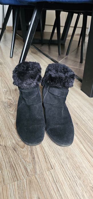 Geox damskie botki ocieplane na koturnie rozmiar 38 wkładka 24cm