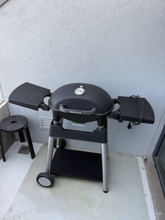 Barbecue Elétrico NATERIAL Premium com Carrinho, Termómetro e Mesas Laterais