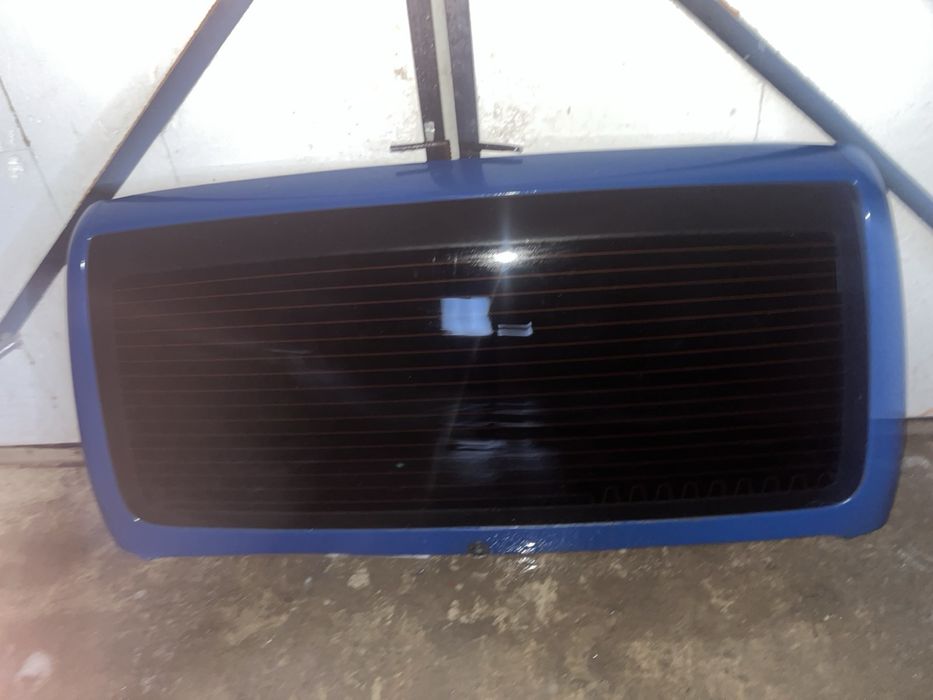 Продам заднє скло Mersedes Bens Vito