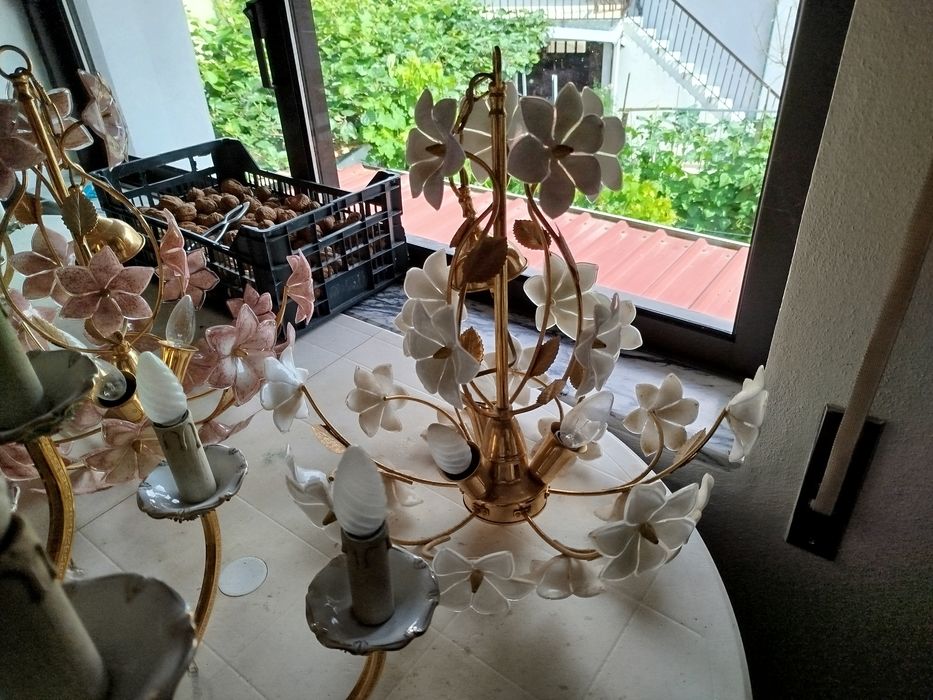 Candeeiro com banho de ouro