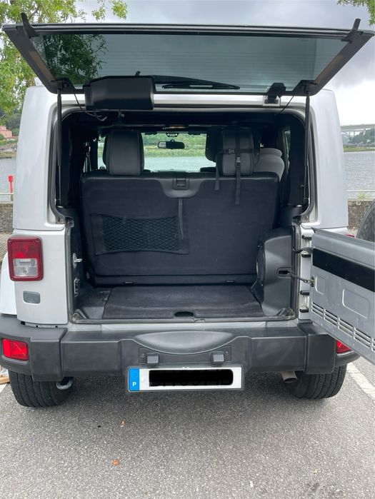 Jeep wrangler Sahara 70th anniversary