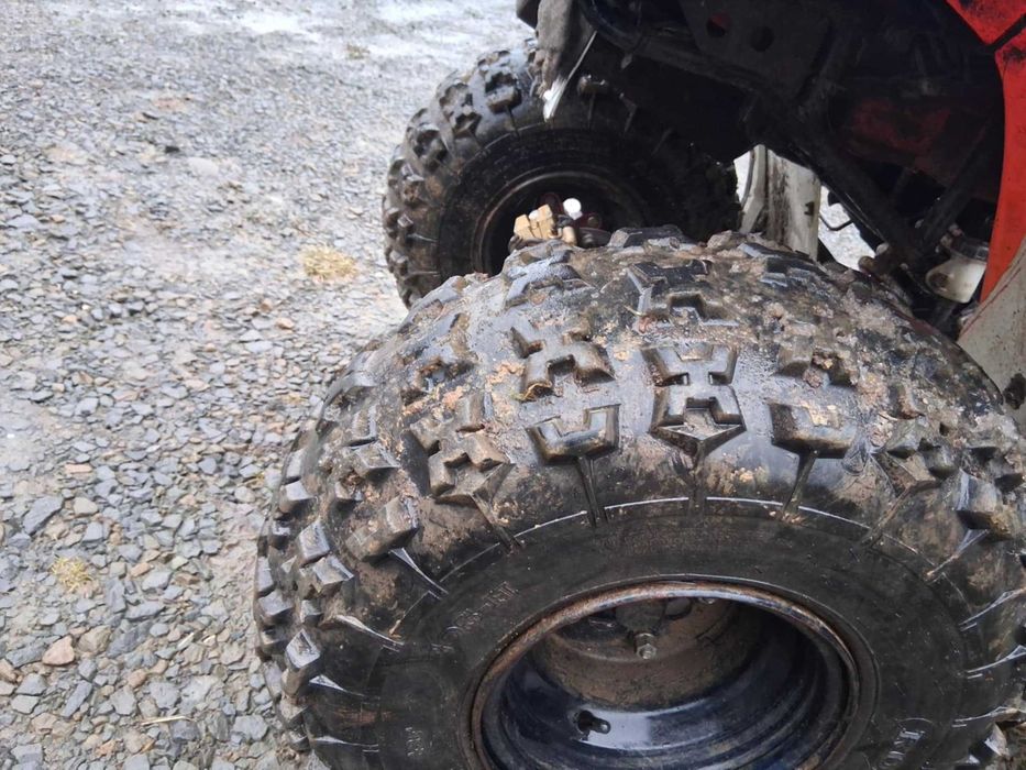 Quad dinli 300 uszkodzony