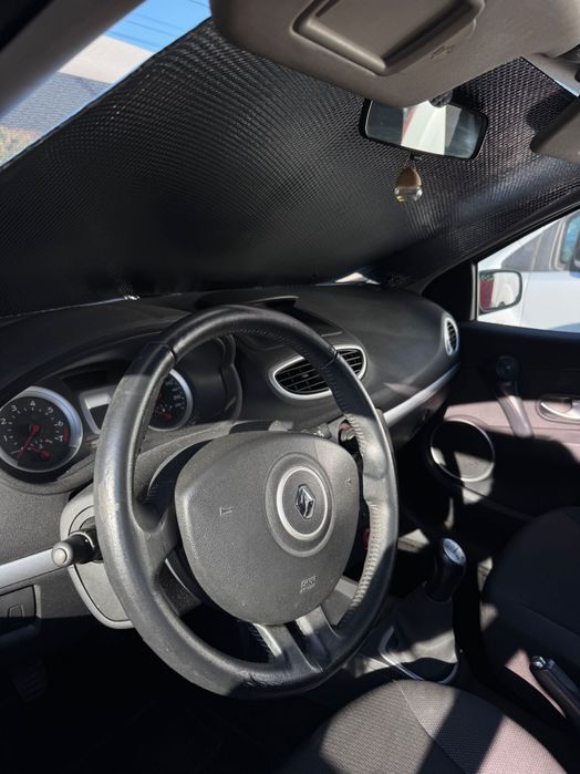 Renault Clio III 1.2 Gasolina | 2007 | 209.000 km