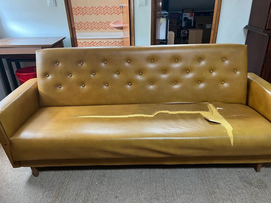 Sofá em Napa bastante confortável