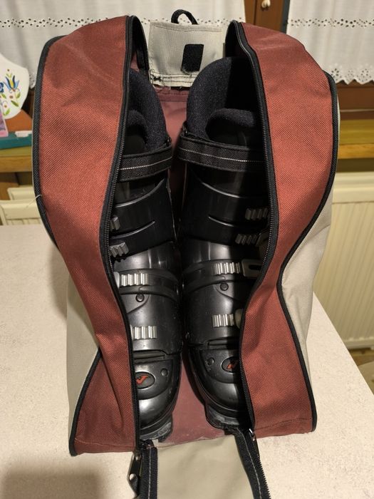 Buty narciarskie Nordica rozmiar 40 plus torba.