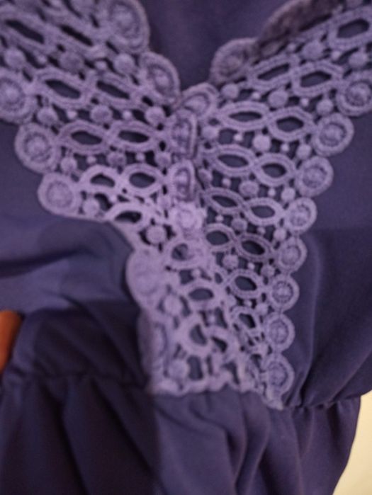 Sukienka tunika ażurowa koronka