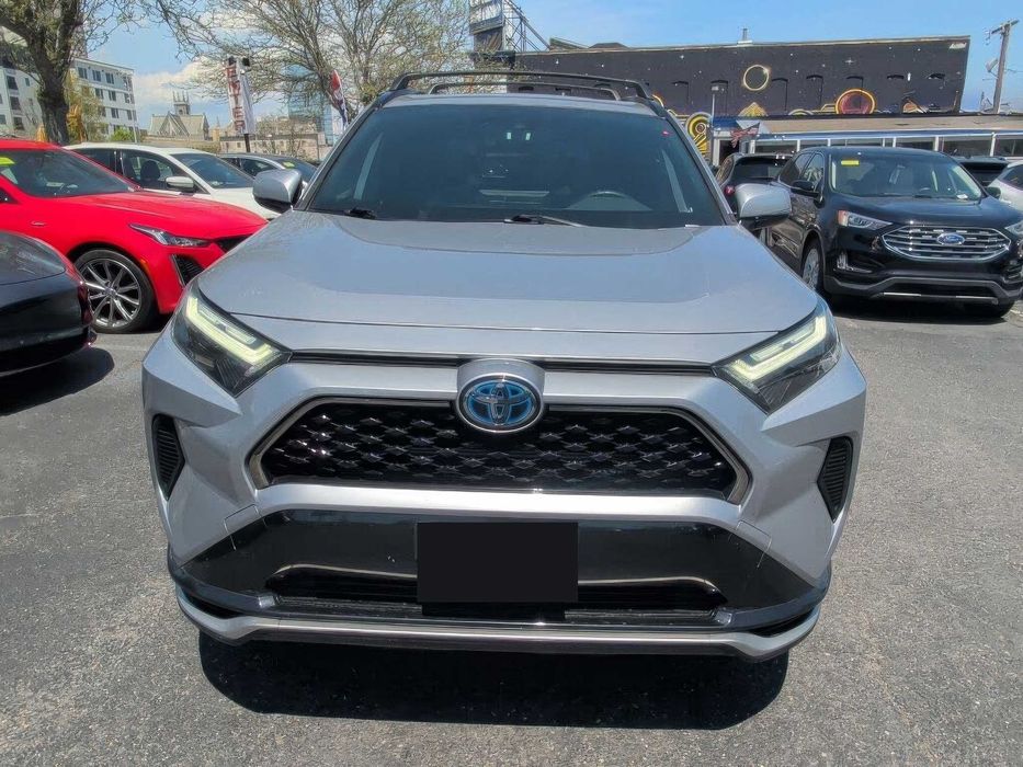 Toyota RAV4 Prime XSE      2022