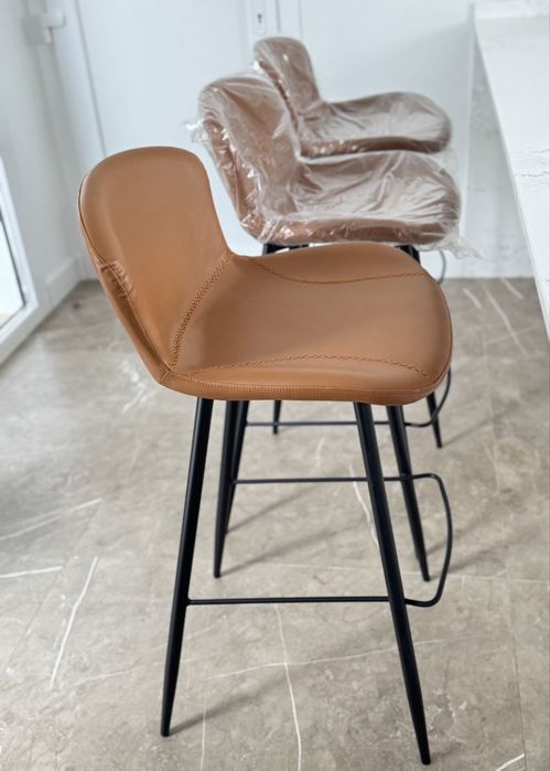 3 Bancos de Bar Novos – 74 cm