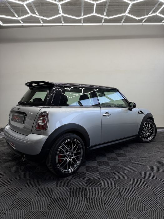 MINI Cooper — fotografia 4