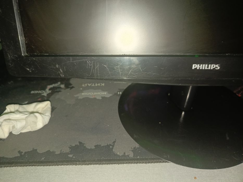 Монитор Philips 196V3LAB