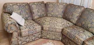 Ваші Меблі Як Нові: Професійна Реставрація та Перетяжка