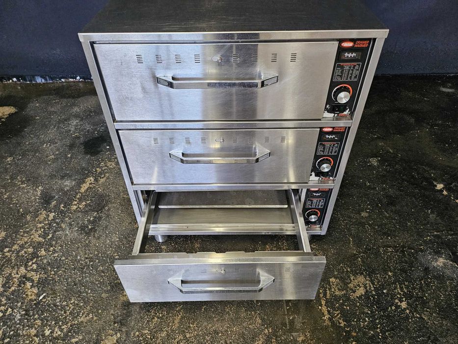 Estufa com três gavetas