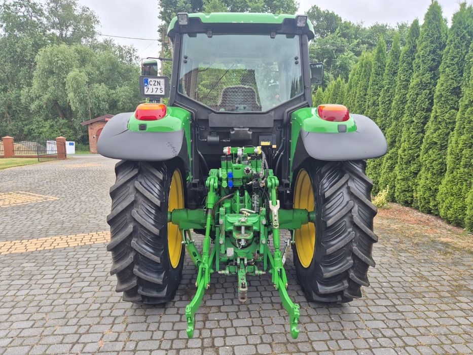 Ciągnik John Deere 6620
