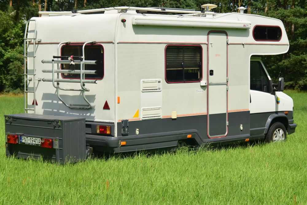 Kamper Peugeot J5