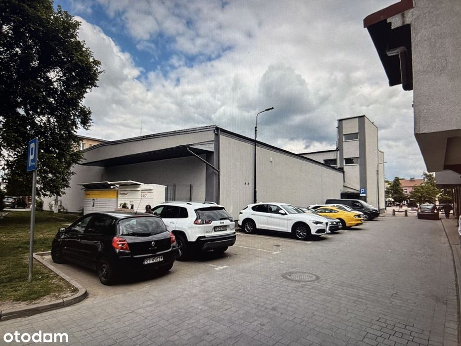 Tarnobrzeg - Nieruchomość Komercyjna 1550 M2 - Sam Rynek