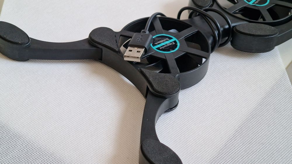 Podstawka chłodząca do laptopa