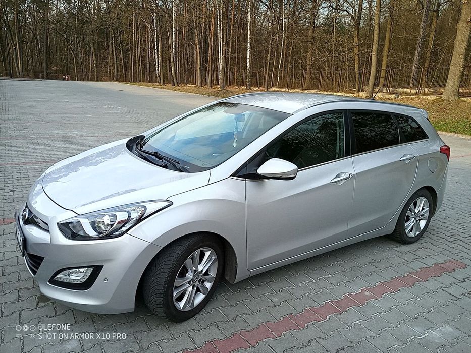 Hyundai I30 Hyundai i30 1.6 CRDI 2013  218300 km Diesel 128KM