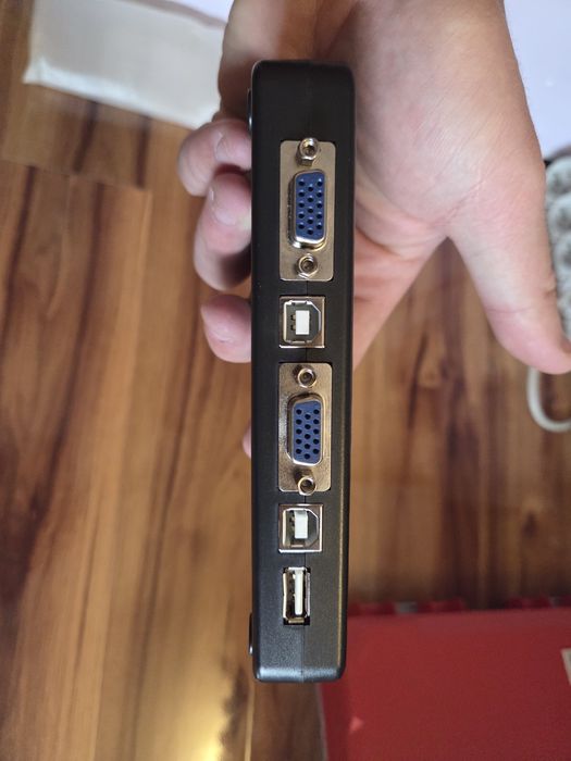 KVM Switch Rozdzielacz monitorów