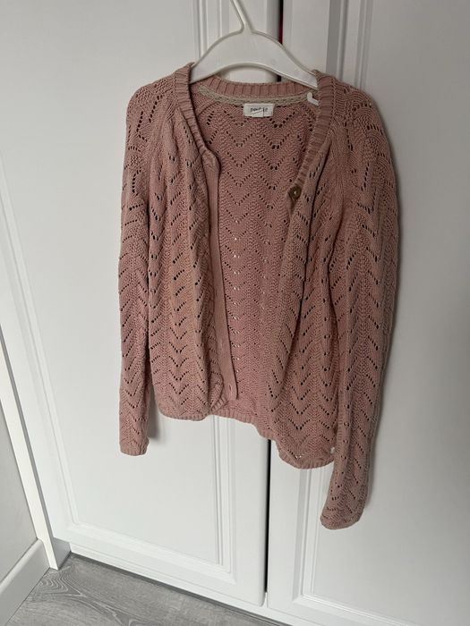 Sweterek azurowy newbie 122/128 pudrowy roz