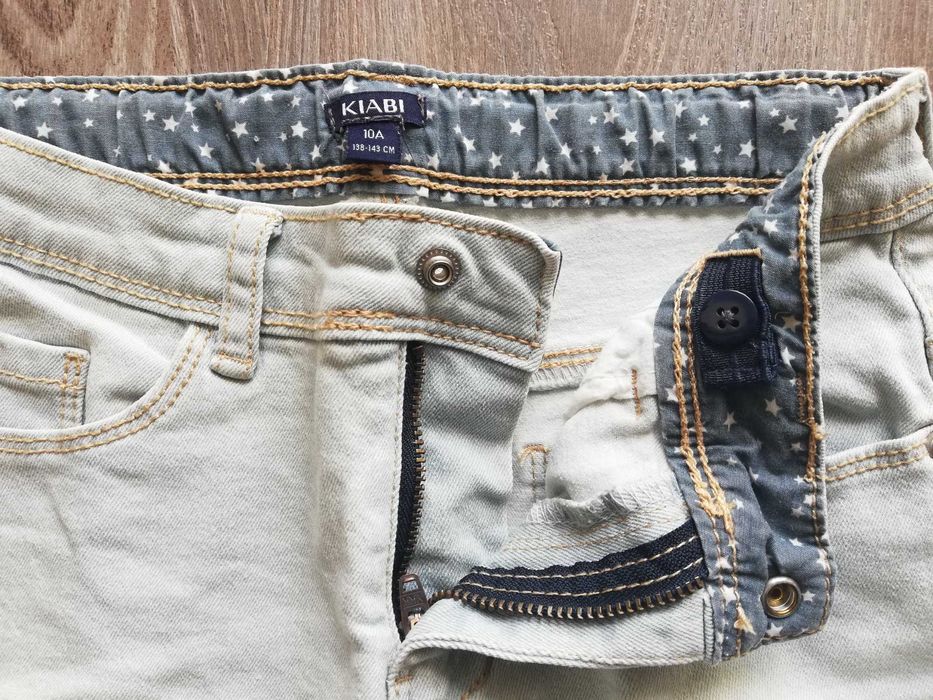 Conjunto calções ganga e t-shirt