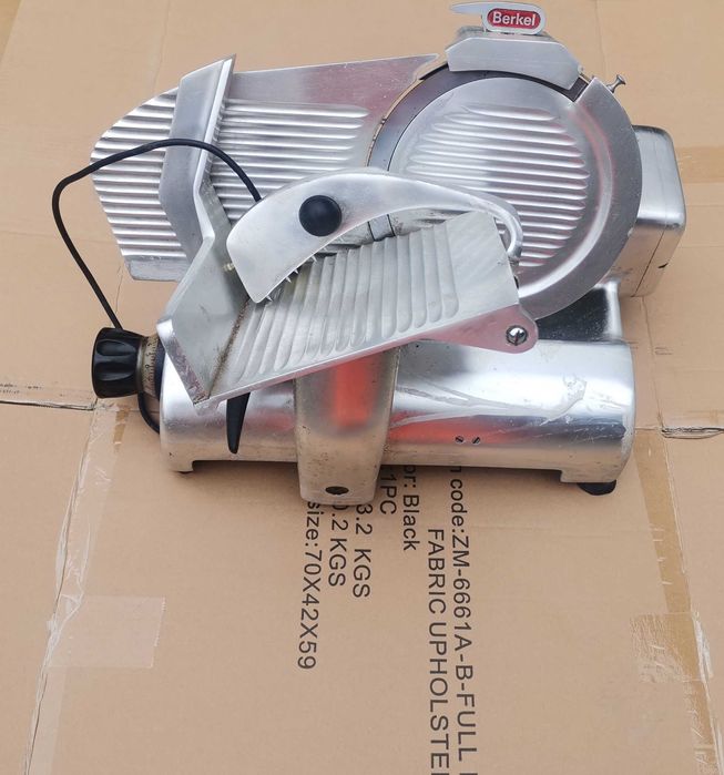 Profesjonalna krajalnica firmy Berkel